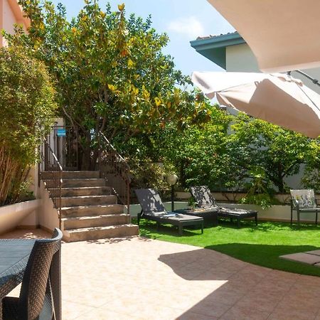 Oasi In Centro - Cala Gonone Apartment ภายนอก รูปภาพ