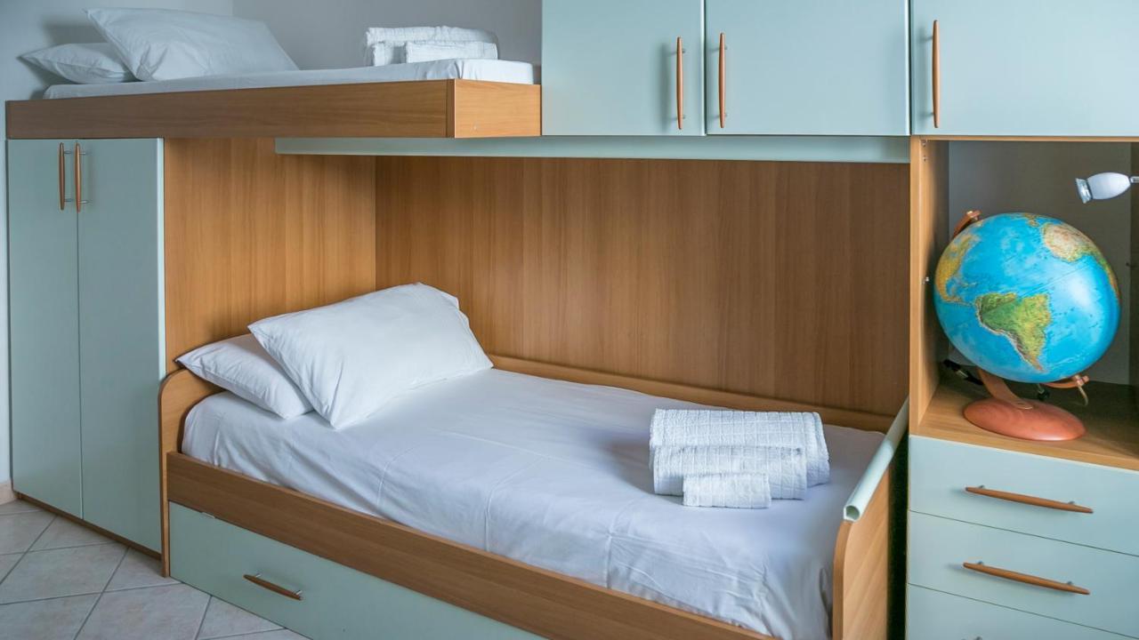 Oasi In Centro - Cala Gonone Apartment ภายนอก รูปภาพ