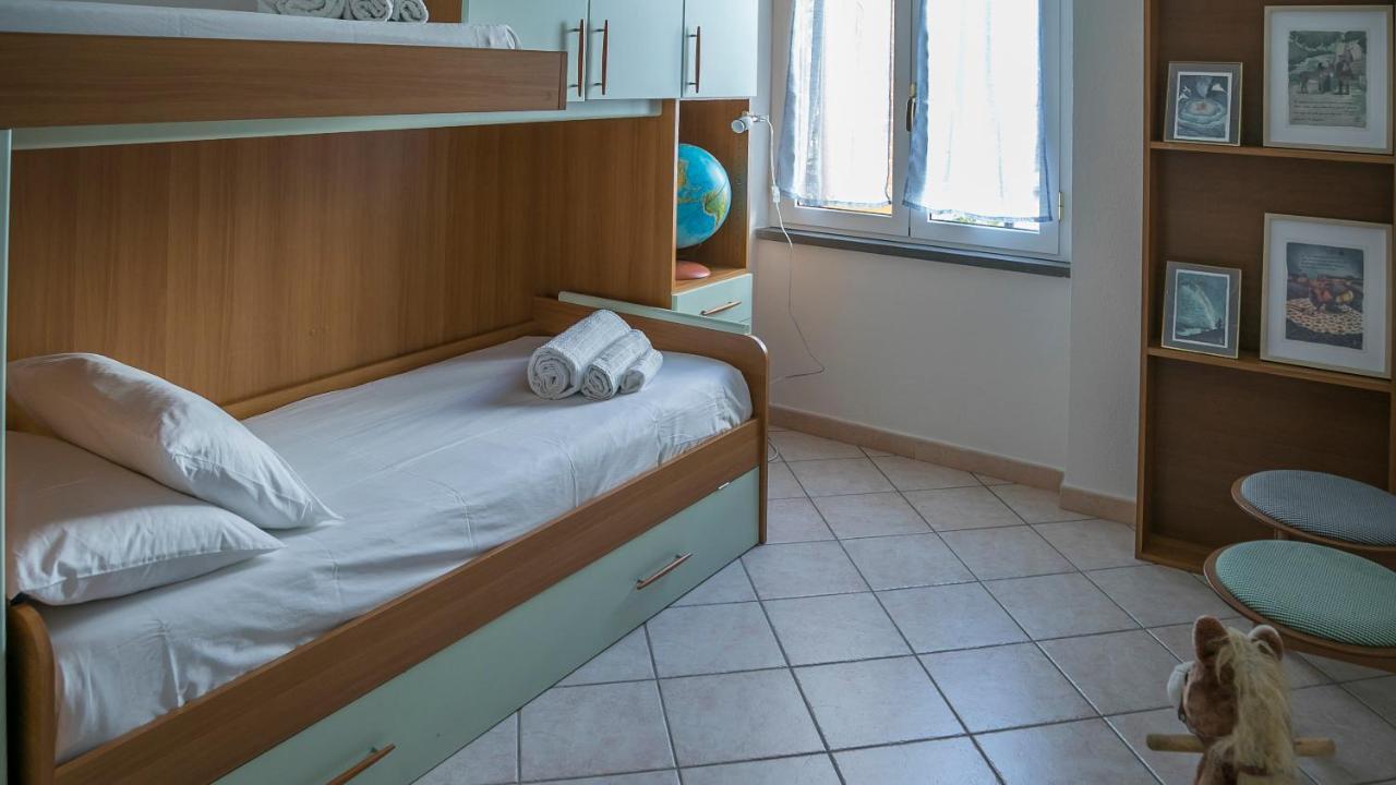 Oasi In Centro - Cala Gonone Apartment ภายนอก รูปภาพ
