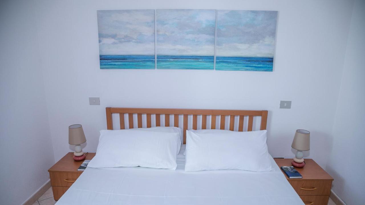 Oasi In Centro - Cala Gonone Apartment ภายนอก รูปภาพ
