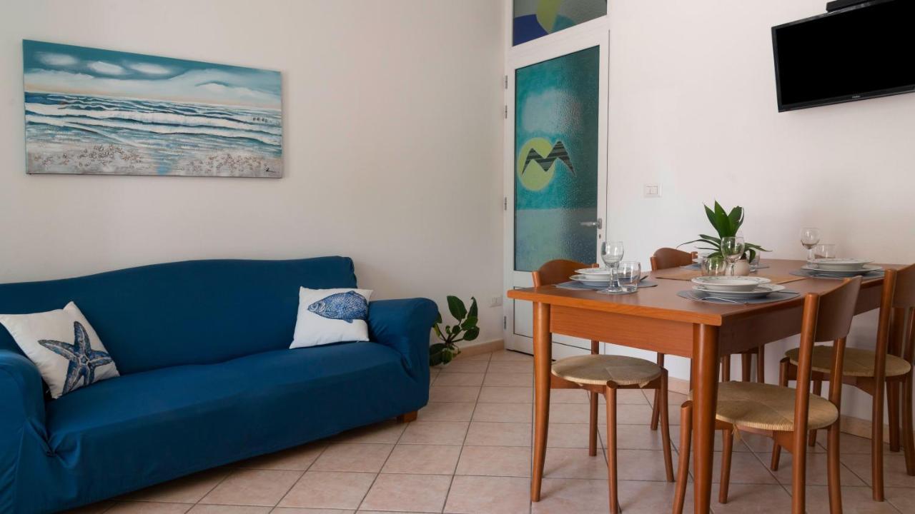 Oasi In Centro - Cala Gonone Apartment ภายนอก รูปภาพ