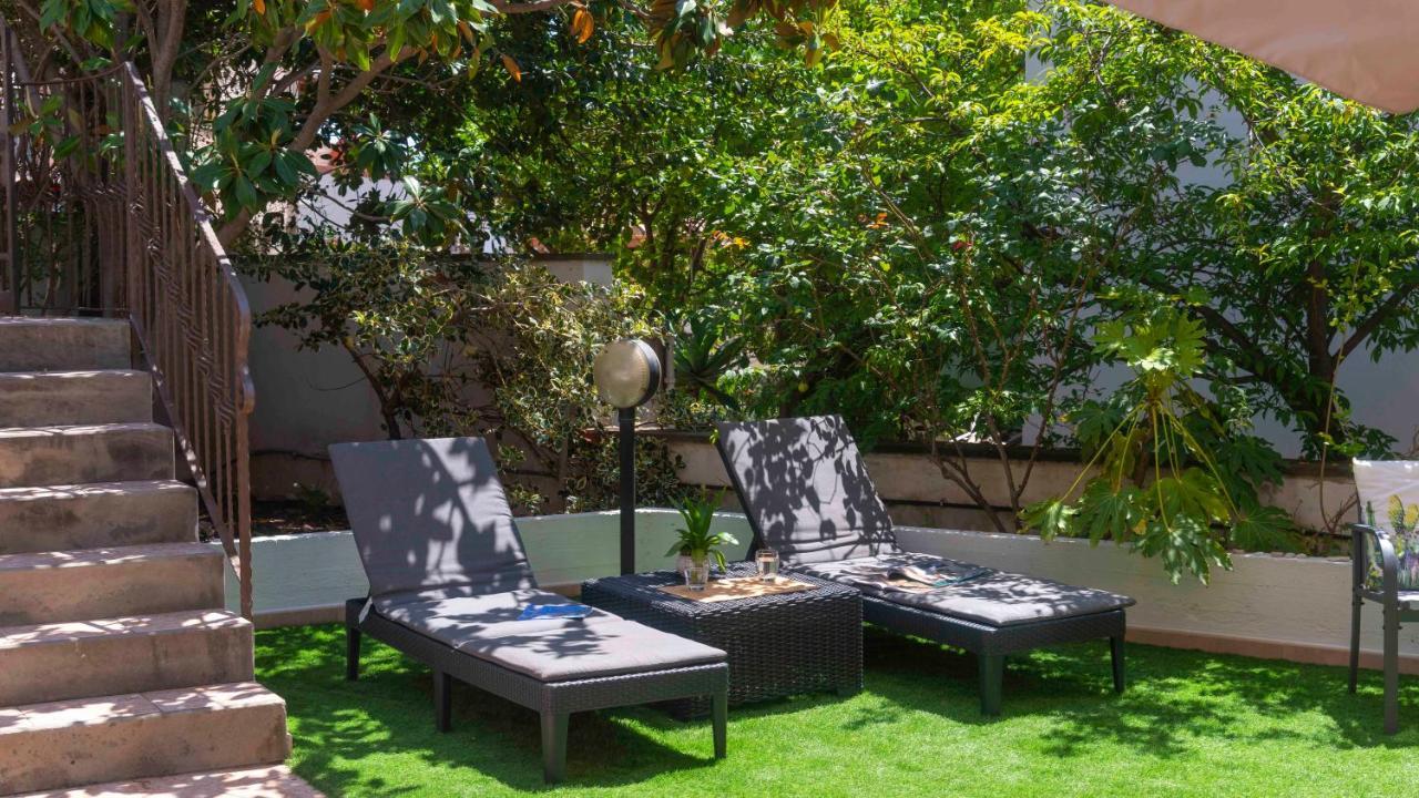 Oasi In Centro - Cala Gonone Apartment ภายนอก รูปภาพ
